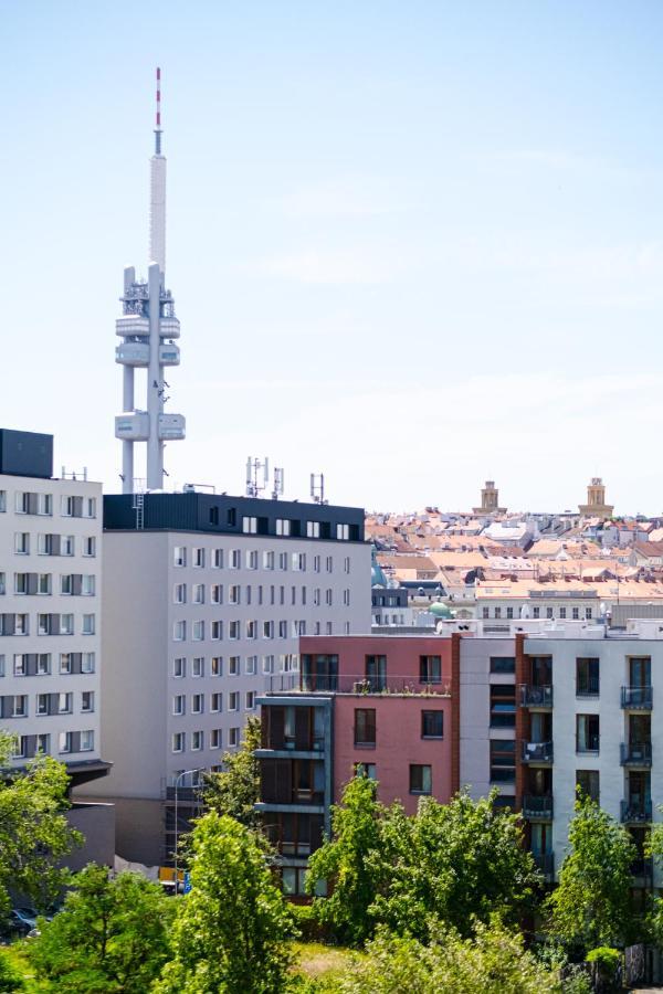 Newly Built Apartment In Vibrant Neighbourhood Prague Exterior photo